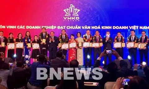 Vinh danh 10 doanh nghiệp đạt chuẩn văn hóa kinh doanh Việt Nam