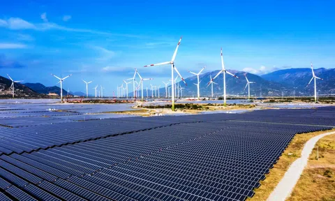 Đề xuất sửa Luật để tư nhân tham gia đầu tư truyền tải điện