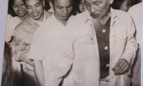 Bác Hồ với cuộc Tổng tuyển cử đầu tiên (6/1/1946)