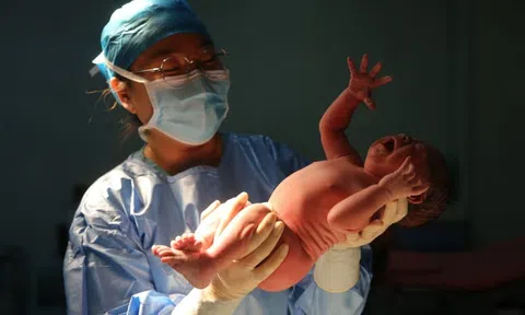 Dân số Trung Quốc tăng trưởng chậm nhất trong nhiều thập kỷ