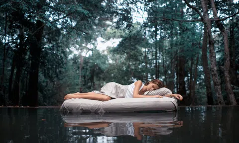 3 thói quen khi ngủ không tốt cho sức khỏe