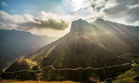 Vĩ thanh về con đèo sống mũi ngựa