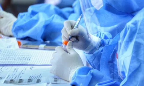 Chưa nên coi Covid-19 là “bệnh đặc hữu”