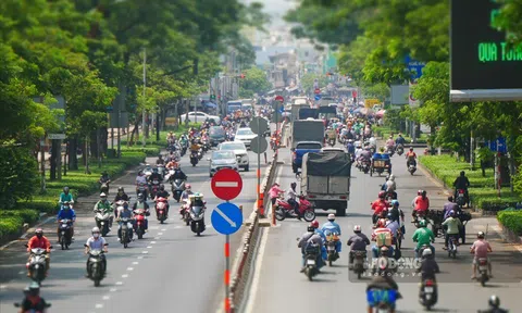 Việc tách Luật Giao thông vẫn cần bàn và có nên đấu giá biển xe?