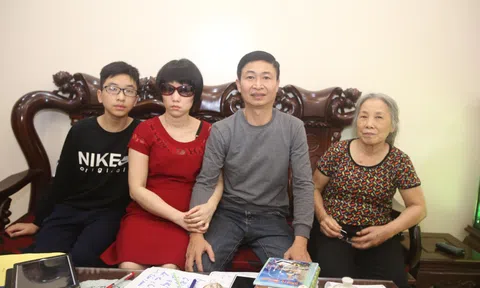 Tôi làm “bà đỡ” cho cuốn sách của một tác giả đặc biệt