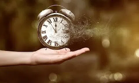 Lãng phí thời gian là lãng phí chính cuộc đời