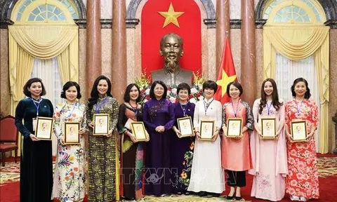 Cảm nghĩ về những “Doanh nhân dân tộc” của chúng ta