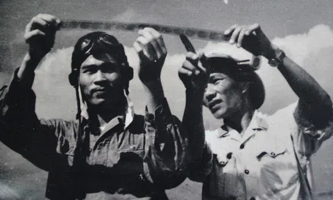 Nguyễn Văn Bảy - một phi công huyền thoại