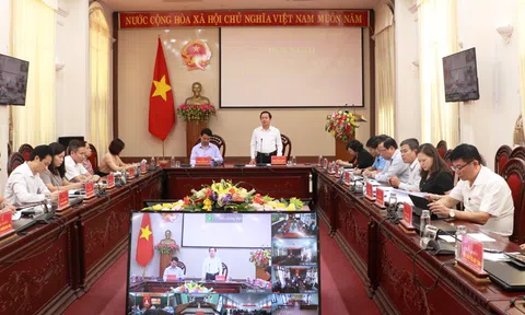 Chủ tịch Ủy ban nhân dân tỉnh Ninh Bình đối thoại với nông dân năm 2022