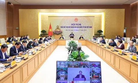 Phát triển du lịch một cách tổng thể, hướng đến du lịch xanh và bền vững