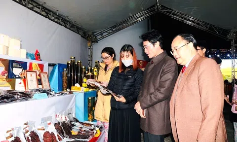 “Nông sản Lai Châu: - An toàn - Chất lượng - Phát triển”