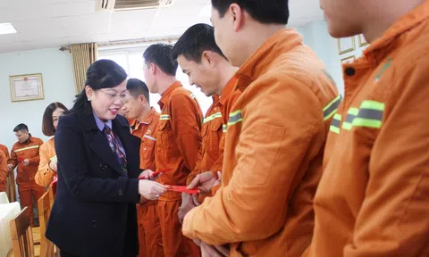 Thái Nguyên: Lãnh đạo Tỉnh uỷ thăm, động viên hoạt động sản xuất, kinh doanh đầu năm