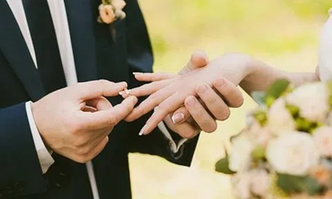 Khi kết hôn nhất định phải để ý 3 điều này của gia đình bên kia