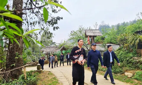 Lai Châu: Kiểm tra, khảo sát các điểm du lịch, xây dựng nông thôn mới tại xã Sin Suối Hồ