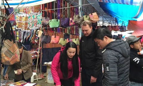 Lào Cai: Tổng lượng khách đến trong quý I ước đạt 2 triệu lượt