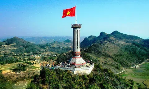 Du lịch Hà Giang cùng Tạp chí Doanh nghiệp và Kinh tế xanh