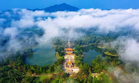 Hãy một lần đến với xứ Huế mộng mơ