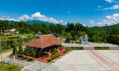 Về Nà Tu nơi Bác tặng thanh niên bốn câu thơ bất hủ