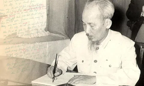 Đọc "Di chúc" của Bác nghĩ về đạo đức của người cán bộ, đảng viên