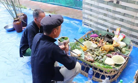 Lai Châu: Lễ hội "Mừng cơm mới" của đồng bào dân tộc Khơ Mú đón Tết Độc lập