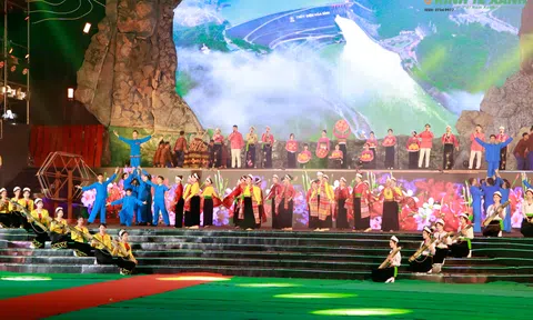 Thúc đẩy phát triển du lịch bền vững để Hòa Bình trở thành điểm đến lý tưởng