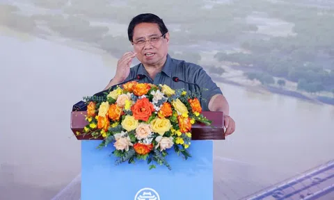 Quyết hoàn thành dự án cầu Tứ Liên trong 24 tháng