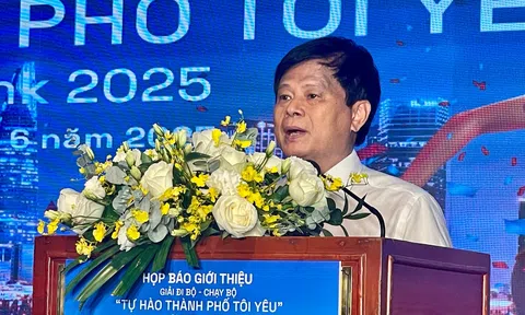 Gần 1.000 nhà báo tham gia giải chạy "Tự hào thành phố tôi yêu"