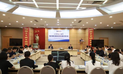 VCCI kết nạp hội viên mới - đồng hành vì khát vọng “Made in Vietnam” vươn xa