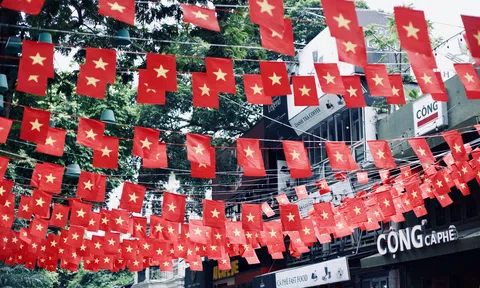 Hà Nội rộn ràng chuẩn bị Quốc khánh 2/9: Chung tay xây dựng Thủ đô xanh – sạch – đẹp