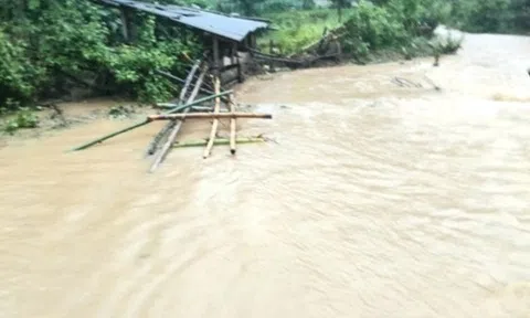 Mưa lớn bất thường gây thiệt hại cho các huyện miền núi Nghệ An