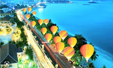 Lần đầu tiên Nghệ An tổ chức ngày hội Khinh khí cầu tại thị xã Cửa Lò