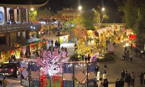 Nghệ An: Đón hơn 260 nghìn lượt khách du lịch trong kỳ nghỉ Tết Nguyên đán 2023