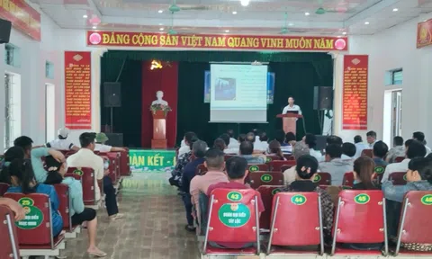 Nghệ An tuyên truyền về vệ sinh môi trường và an toàn thực phẩm cho ngư dân và các chủ tàu cá