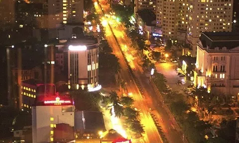 Nghệ An tăng cường tuyên truyền, vận động người dân, doanh nghiệp tiết kiệm điện trong mùa nắng nóng