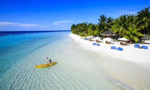 Trước "thềm" kỳ nghỉ lễ 30/4 -1/5: Lượng du khách đặt tour, vé máy bay và khách sạn tăng mạnh