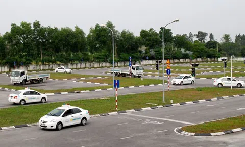 Tạo điều kiện thuận lợi cho hoạt động kinh doanh dịch vụ đào tạo lái xe