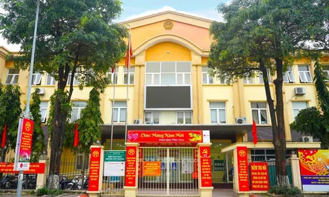 Nhan nhản vi phạm trật tự xây dựng ở Khu biệt thự Vườn Đào, Hà Nội