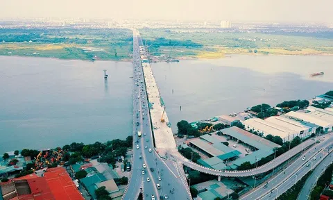 Thông cầu Vĩnh Tuy giai đoạn 2 vào dịp 10/10