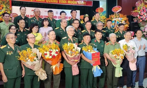 Ra mắt câu lạc bộ “Trái tim người lính Thủ đô”