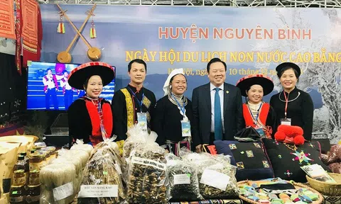 Nhiều sản phẩm OCOP Cao Bằng được quảng bá với người dân thủ đô