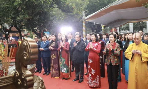 Lễ hội truyền thống kỷ niệm 1.984 năm Cuộc khởi nghĩa Hai Bà Trưng