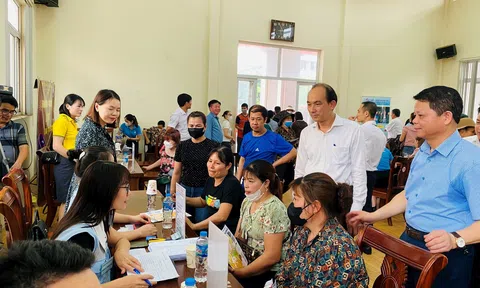 Phiên giao dịch việc làm Mê Linh tuyển dụng các vị trí, ngành nghề cùng mức lương hấp dẫn