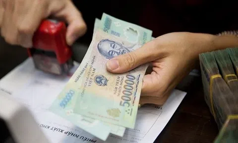 Từ ngày 1/7, nhiều loại phí, lệ phí được giảm 50%
