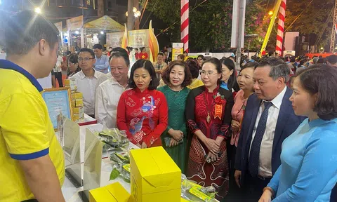 Tinh hoa sản phẩm nông nghiệp sáng tạo, làng nghề của vùng Đồng bằng sông Hồng kết nối vươn xa