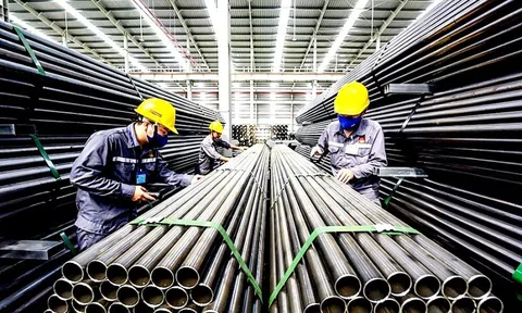 Doanh nghiệp thép đồng loạt điều chỉnh tăng giá bán