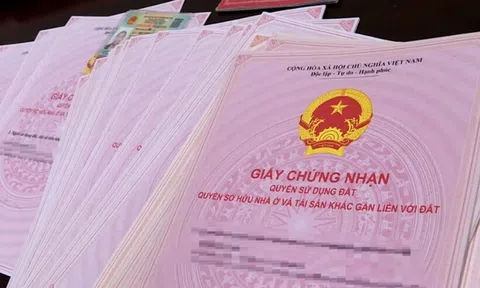 Thời điểm thích hợp để "số hóa" sổ hồng