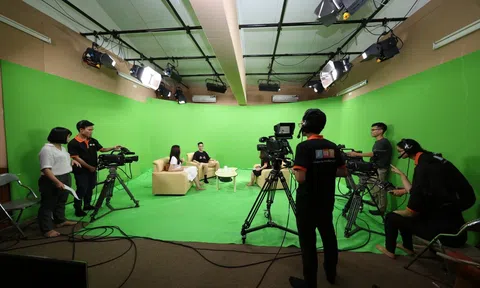 Tâm sự người trẻ làm báo thời công nghệ