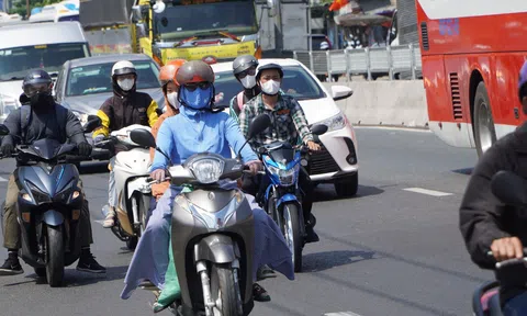 Thời tiết 9/7: Hà Nội và nhiều địa phương nắng nóng, mưa dông cục bộ vào chiều tối