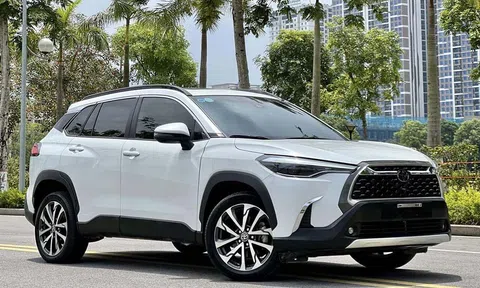 Giá xe Toyota Corolla Cross tháng 7/2025: Ưu đãi 50% lệ phí trước bạ, doanh số tăng mạnh