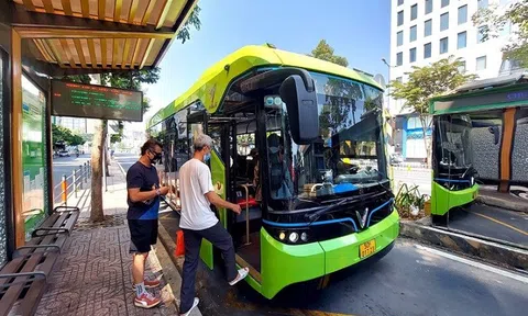 Hà Nội quyết tâm chuyển đổi phương tiện xanh, hướng tới đô thị phát triển bền vững